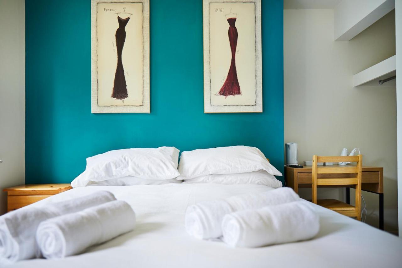 Bed and Breakfast The Lord Grenfell Maidenhead Zewnętrze zdjęcie A bedroom at the hotel