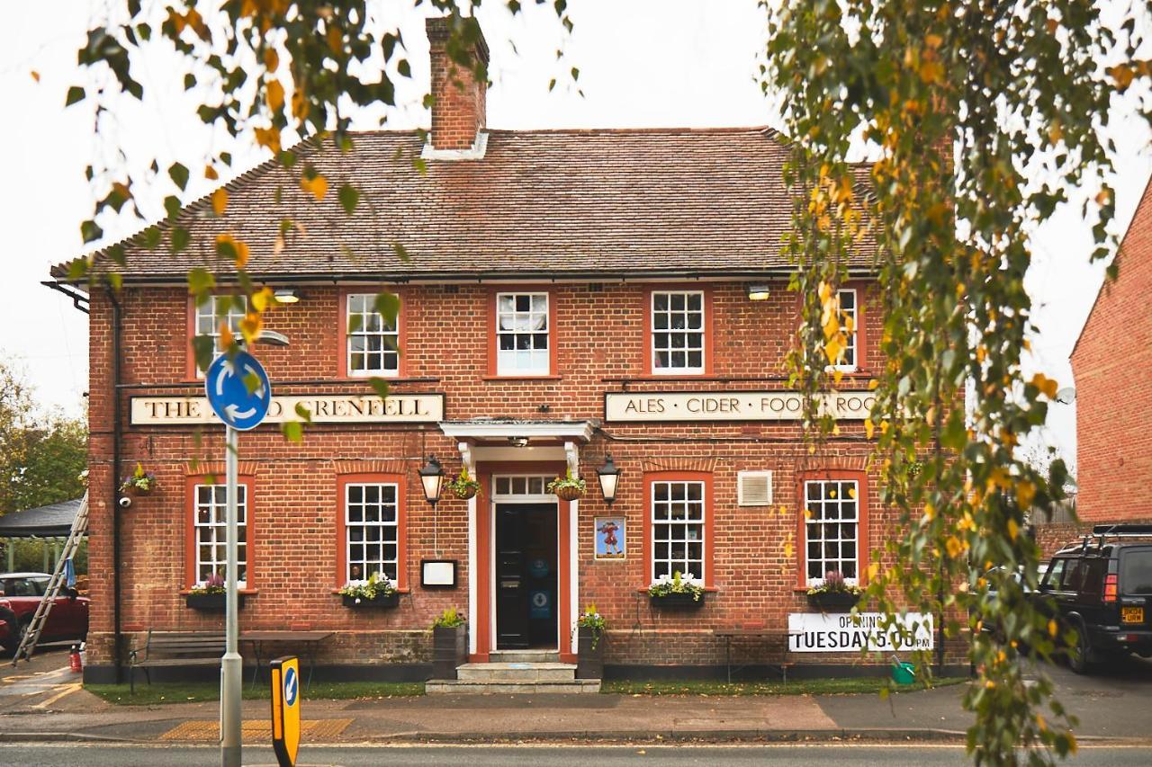 Bed and Breakfast The Lord Grenfell Maidenhead Zewnętrze zdjęcie The Crown Inn, Great Glen